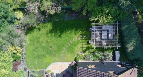5815033_100DRONE_SING0086_edited