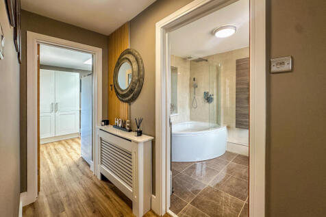 20250814_125605037_iOS_edited_edited