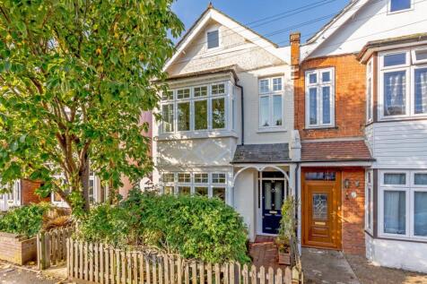 4 Bedroom Houses For Sale In Kingston Upon Thames Surrey 4 Bedroom Houses For Sale In Kingston Upon Thames Surrey