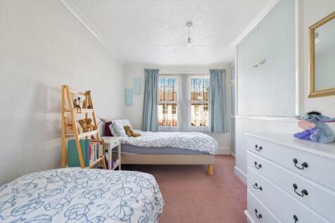 FERNDALE ROAD (6).jpg