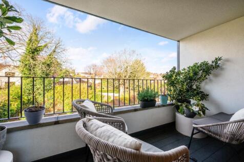 POPPY COURT, FLAT (23).jpg