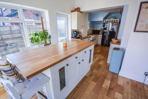 Kitchen - Diner 