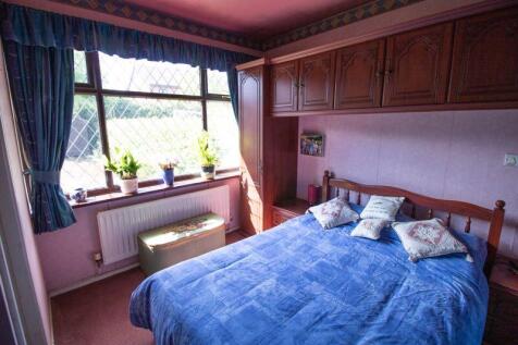 Master bedroom (Ground Floor)