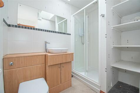 Annex Shower Room