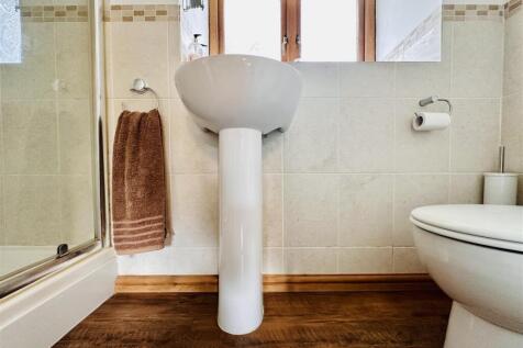 En Suite Shower Room