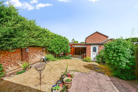 65 Avocet Crescen...