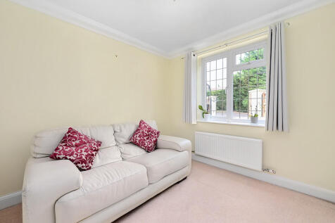 2 Barberry Way (1...