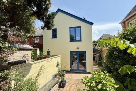 Church Road, Alphington, EX2