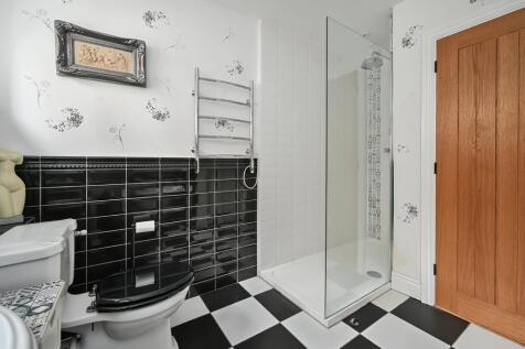 Downstairs Bathroom