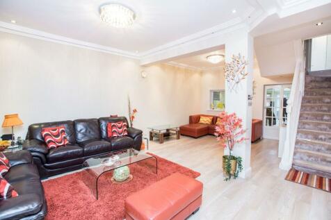 3 Bedroom Houses For Sale In Manor Park East London Rightmove