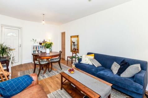 1 Bedroom Flats For Sale In Uxbridge Greater London Rightmove