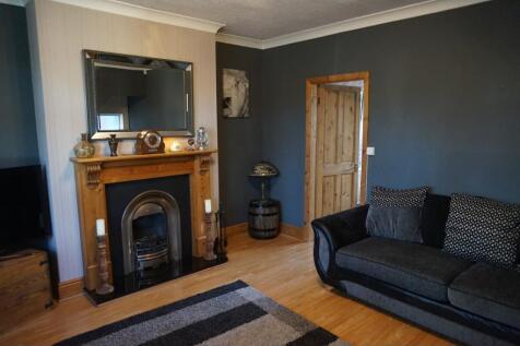 Properties For Sale in Sutton-On-Hull - Flats & Houses For Sale in