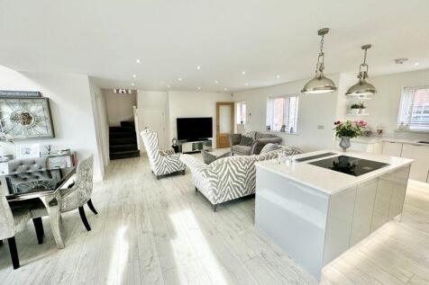 Open plan living space 2