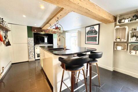 Kitchen breakfast room