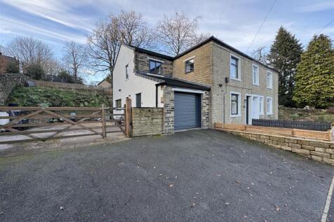 EXTERNAL, FRONT &amp; DRIVEWAY