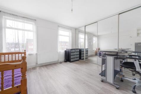 23 Croydon Road-2.jpg