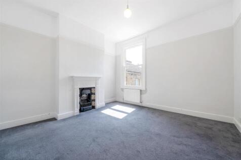 37 Tremaine Road-4.JPG