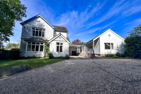 4 Bedroom Detached with Annexe