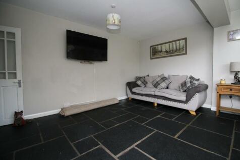 12 - family diner.JPG