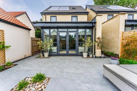 8 Pippin Close Claverham BS49 4GF 43.jpeg