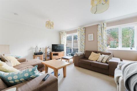 210 Mendip Road, Yatton, BS49 4BZ 2.jpg