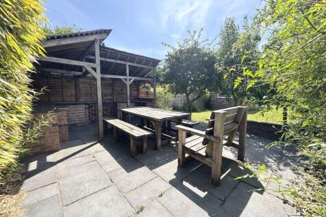 Garden Entertaining Space