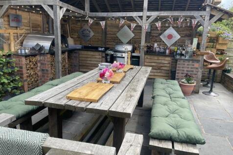 Seller Picture Garden Entertaining Sp...