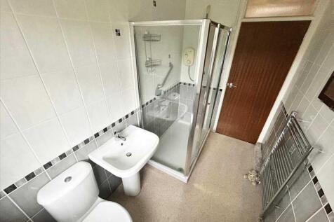 Annex Shower Room