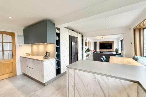Kitchen Diner/