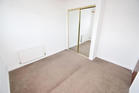 BEDROOM TWO (2).JPG