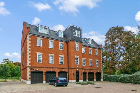 Catherine Howard House, Queens Reach