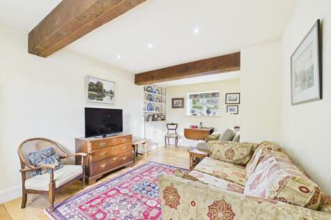 Living Room/Dining Room