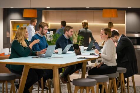 3931+111+Piccadilly+