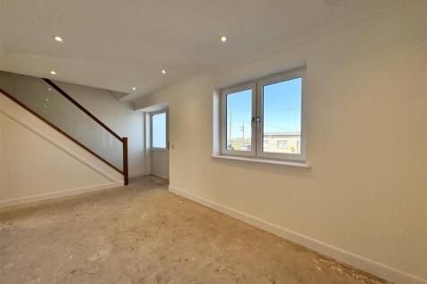 Hallway/ Study area