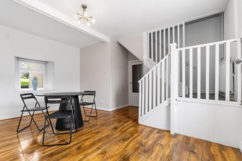 Dining / Family Room