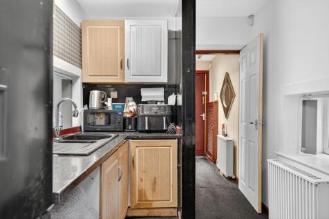 Annexe Lounge / Kitchen