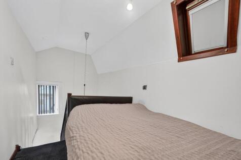 Annexe Bedroom