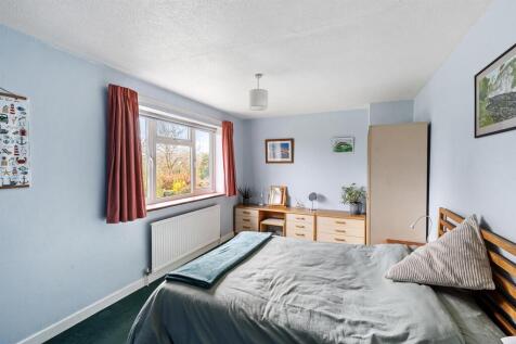 7 Harford Manor Close-21.jpg