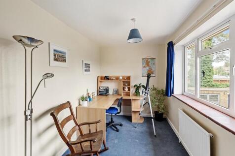 7 Harford Manor Close-20.jpg