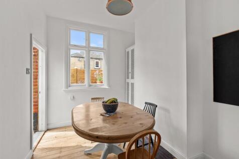 1-MertonRoad-013.jpg