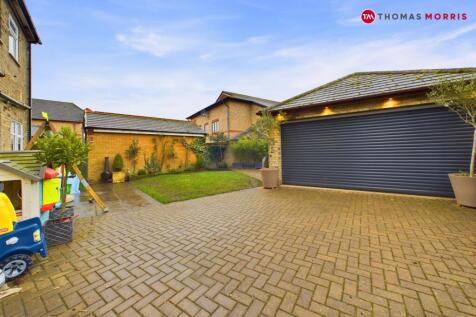 Garden &amp; Garage