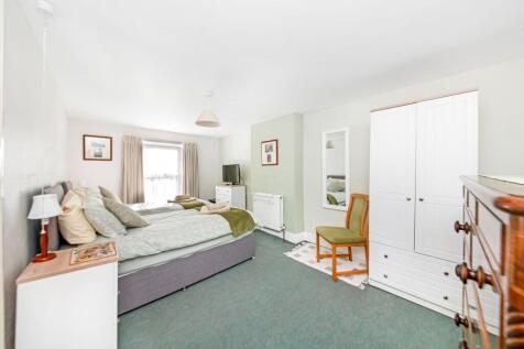 NOOK FARM BEDROOM ONE