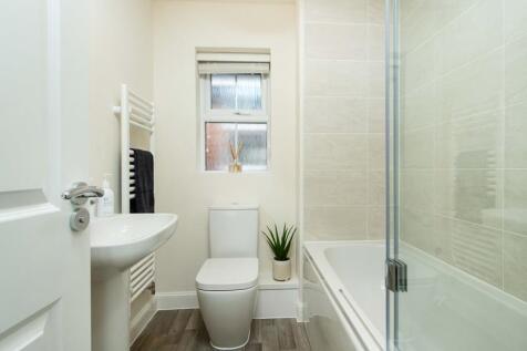 Archford family bathroom