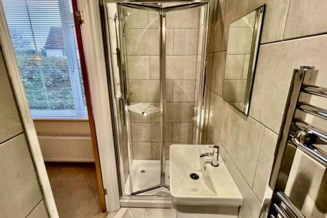 En Suite Shower