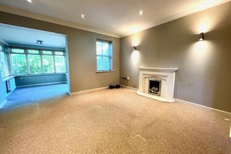 Sitting/Dining Room