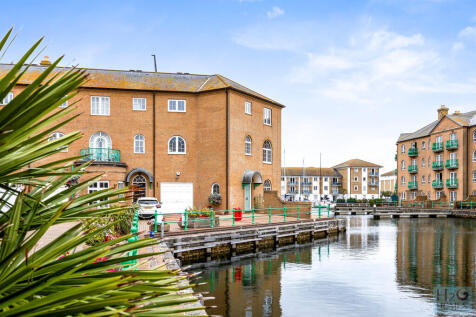 Trafalgar Gate, 2...