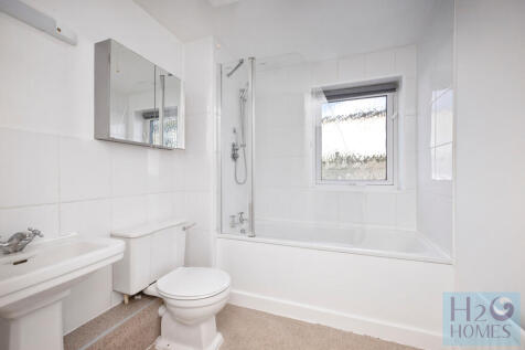 Hamilton Court 18...