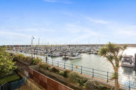 The Strand, Merto...