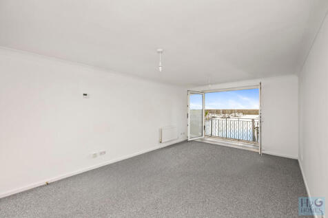 The Strand, Merto...