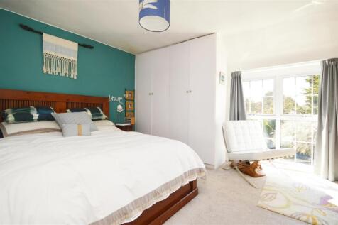 Bedroom Front Right